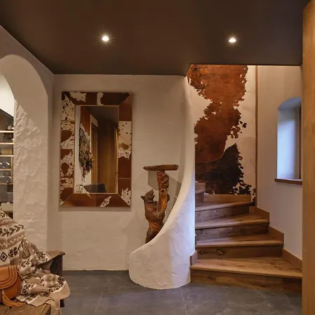 Chalet Molitor, Avec Services, Collection Des Fermes