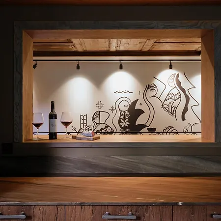Molitor, Avec Services, Collection Des Fermes Chalet
